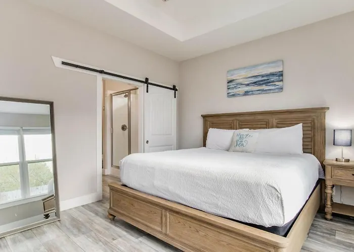 Sea Glass Paradise Pet-friendly 5 Mins From Holiday home *